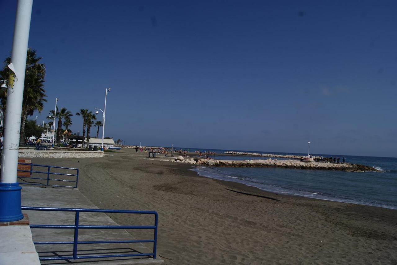 Casa Lopez- Lujosa Casa De Playa En Malaga Villa Bagian luar foto